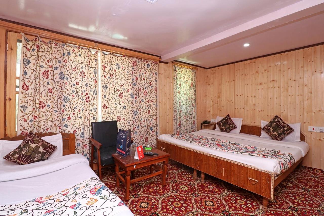 Hotel Bright Palace Pahalgam Exterior photo